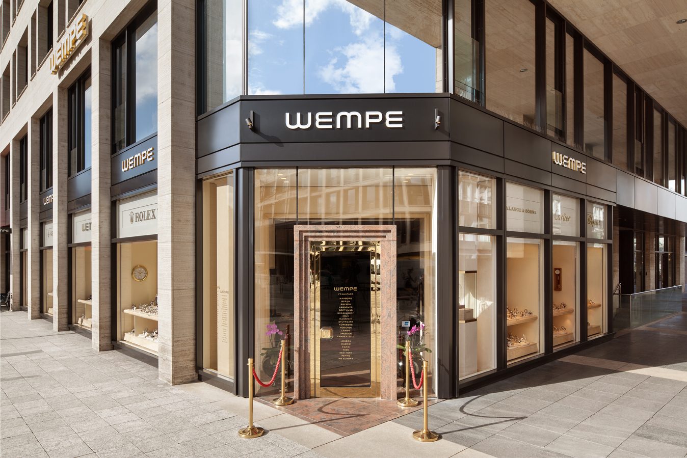 Wempe Frankfurt An der Hauptwache — luxury retail photography by Daniel Stauch